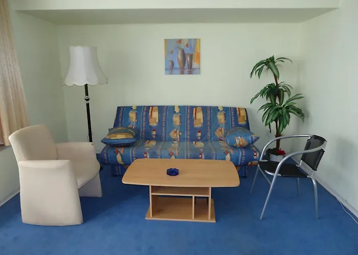 Hotel Kubrat Am Checkpoint Charlie