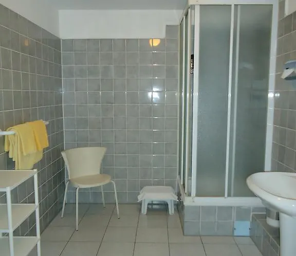 Hotel Hotel Kubrat Am Checkpoint Charlie 3*