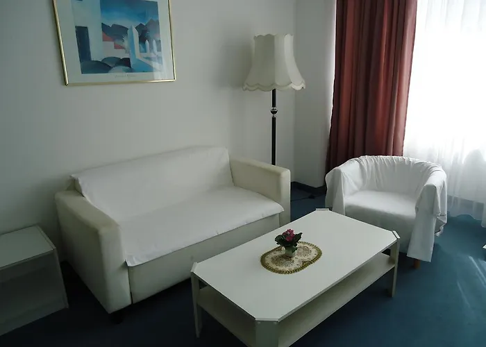 Hotel Hotel Kubrat Am Checkpoint Charlie Berlim