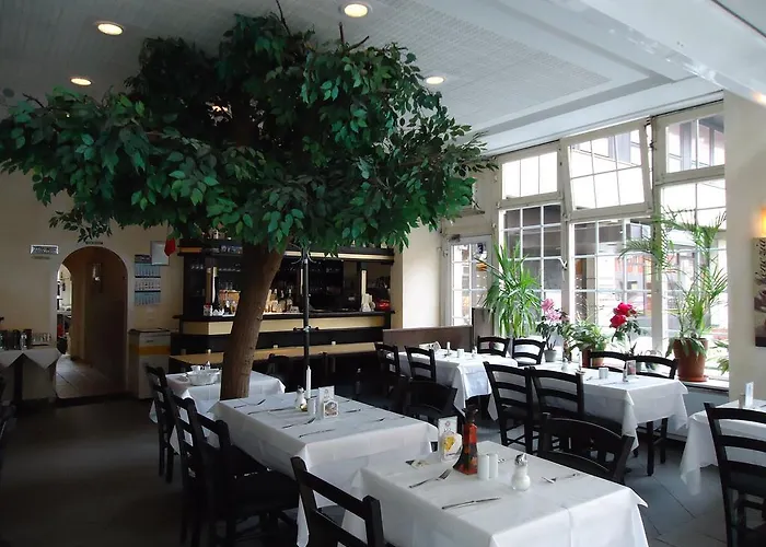 Hotel Kubrat Am Checkpoint Charlie Hotel 3*