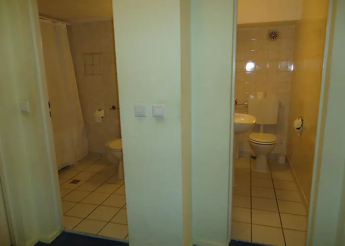 Hotel Hotel Kubrat Am Checkpoint Charlie 3*