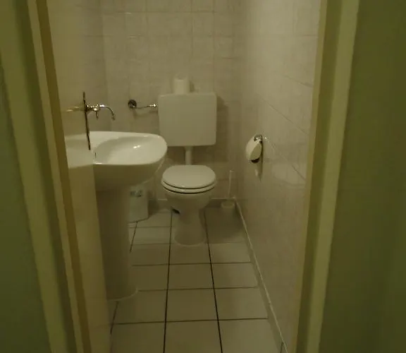 ホテル ホテル クブラット ベルリン ミッテ 